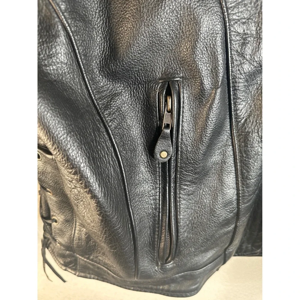 Harley-Davidson armpit 22